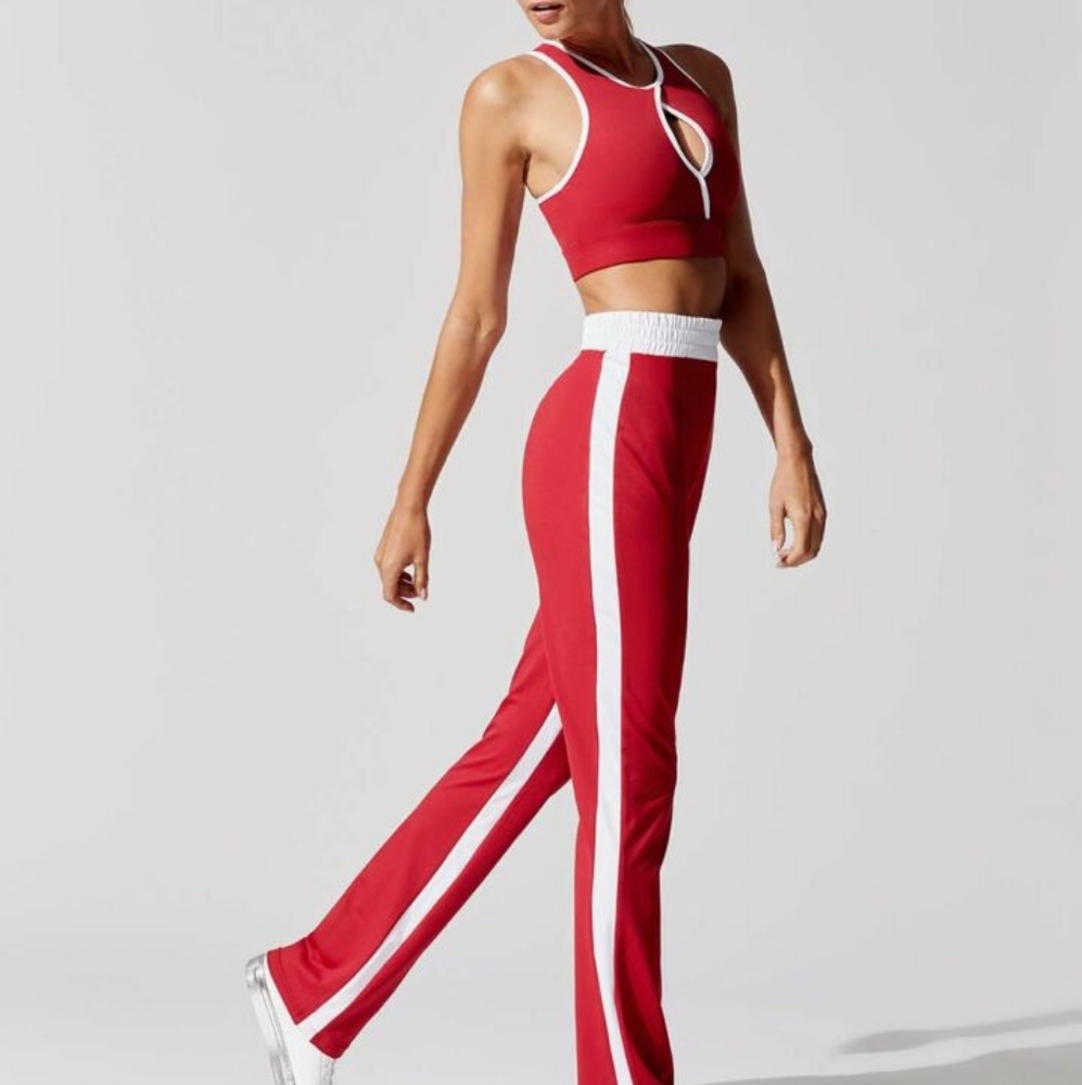 SOLD Carbon38 Keyhole Sports Bra in Cerise (New)